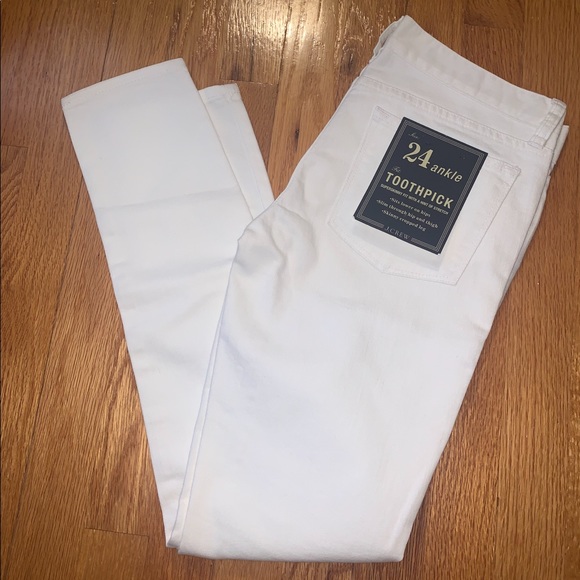 toothpick jean in Size 24